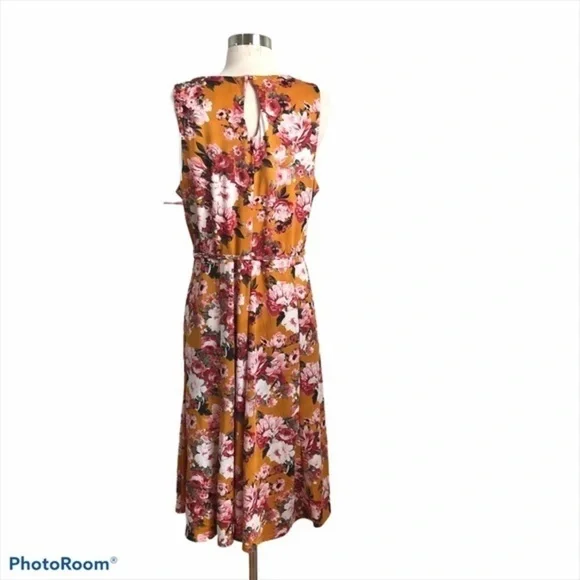 Mustard Floral Dress - NWT - Picture 4 of 9